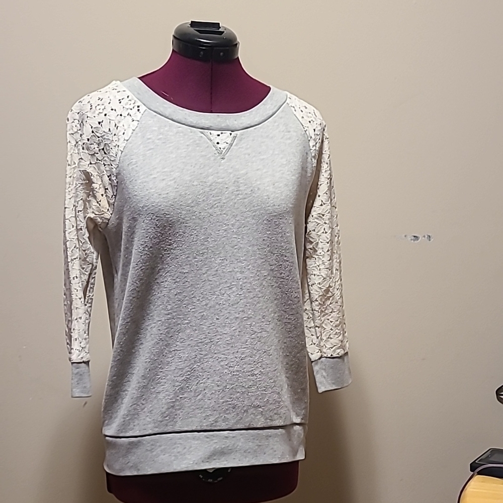 GAP Gray Lace Flutter Sleeve Sweatshirt